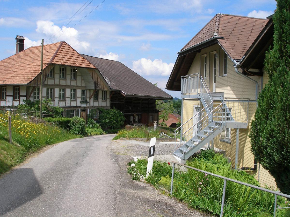 Gasthof Roessli Wyssachen Buitenkant foto